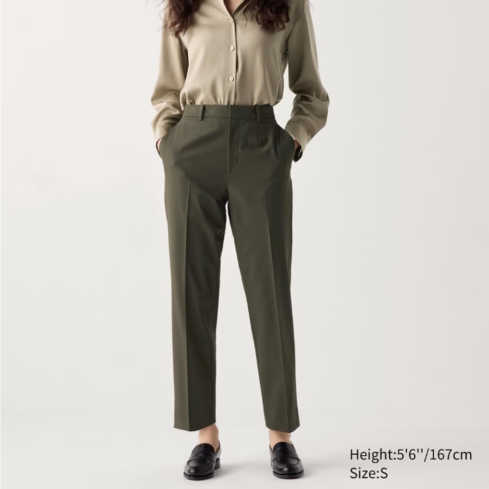 Uniqlo Smart Ankle Pants in Olive Green